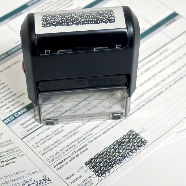 102182 Privacy Stamp Self-Inking 2...