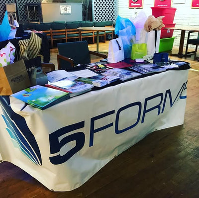 Instafeed-Color-Calendars